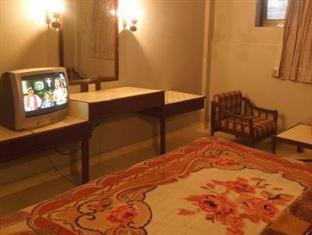 Hotel Charlene Mussoorie Esterno foto